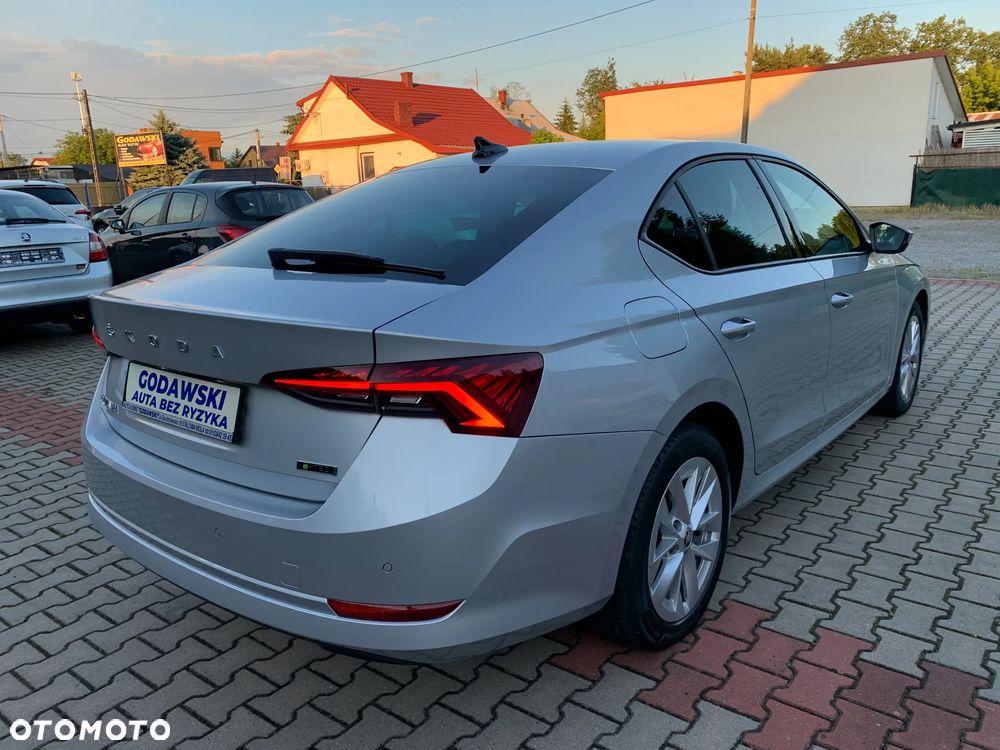 Skoda Octavia 1.5 TSI e-Tec Ambition DSG - 6
