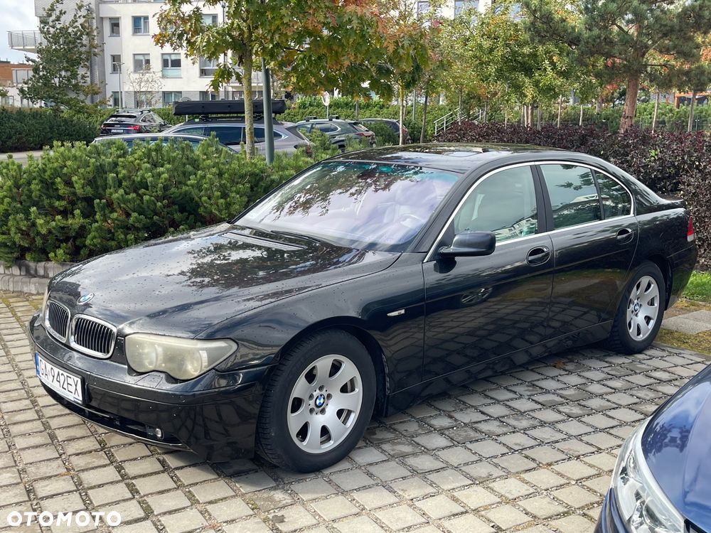 BMW Seria 7 - 8
