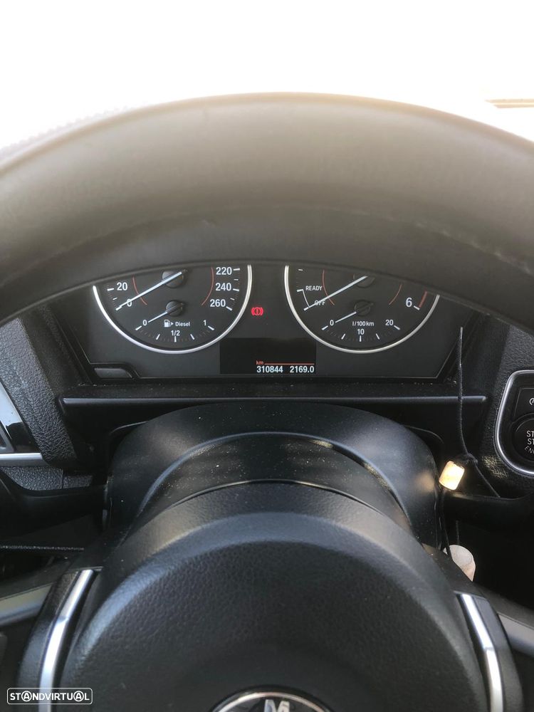 BMW 116 d Line Sport - 2