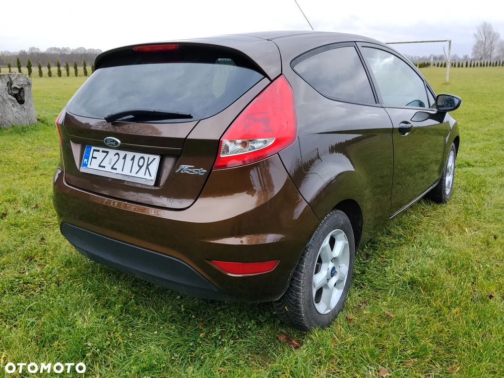 Ford Fiesta 1.25 Trend - 21