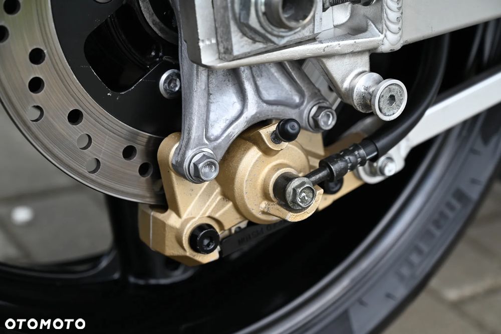 Suzuki GSX-R - 31