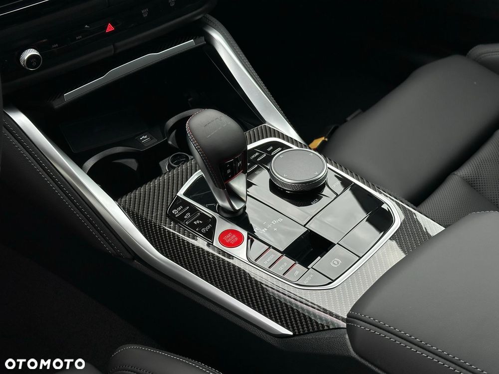 BMW M4 Competition M xDrive - 15