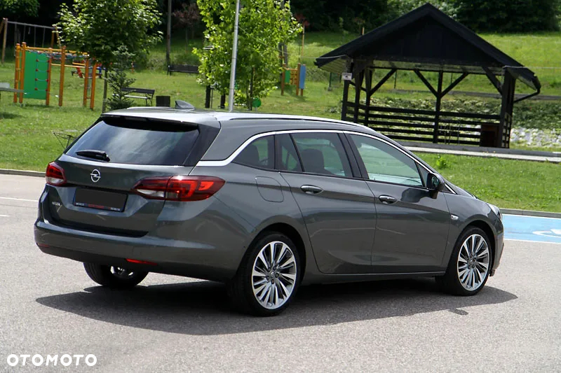 Opel Astra 1.4 Turbo Start/Stop Automatik Sports Tourer Ultimate - 2