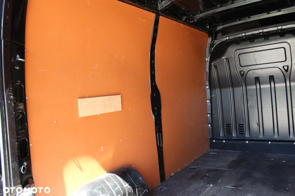 Opel Movano - 18
