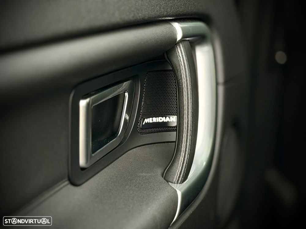 Land Rover Discovery Sport D150 R-Dynamic HSE - 19