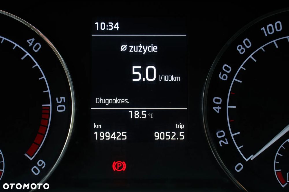 Skoda Superb 2.0 TDI Ambition - 27