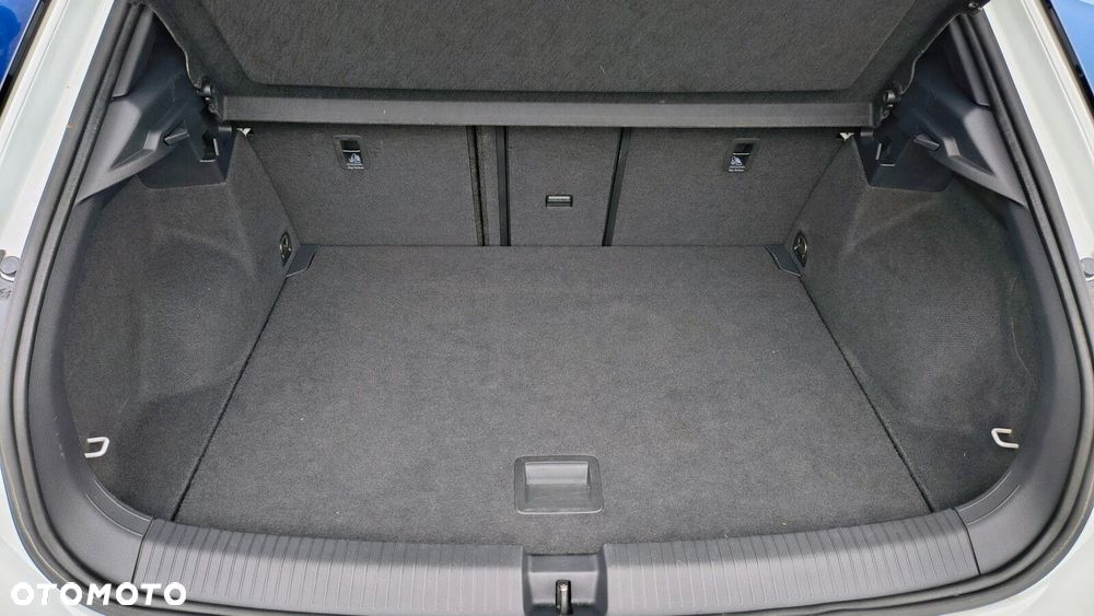 Volkswagen T-Roc - 13