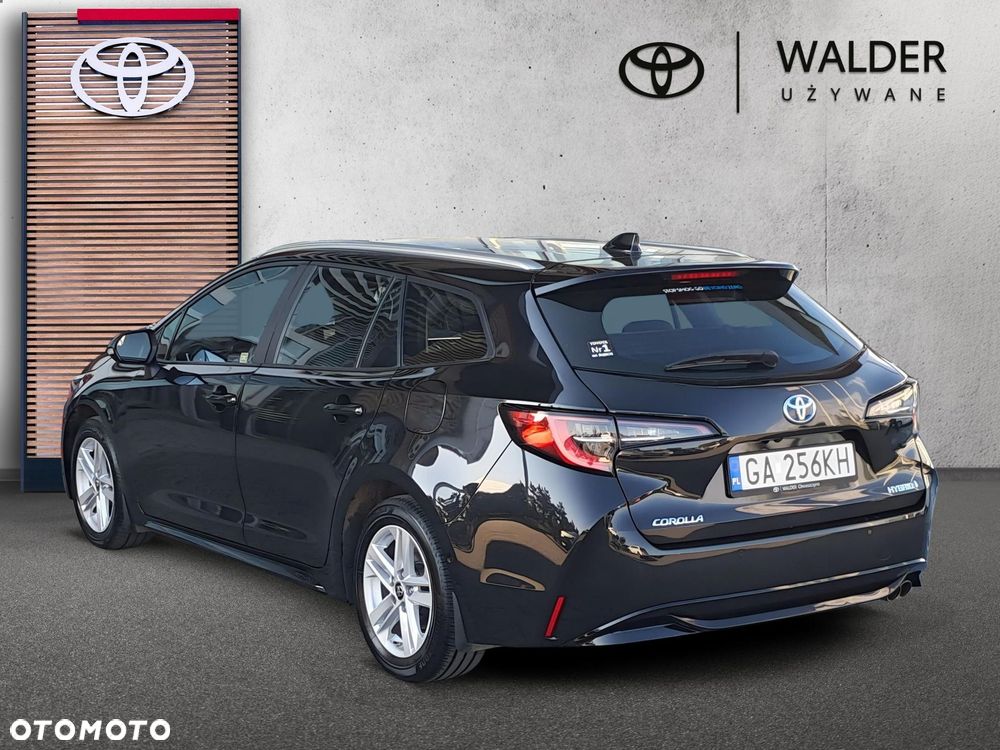 Toyota Corolla 2.0 Hybrid Comfort - 3