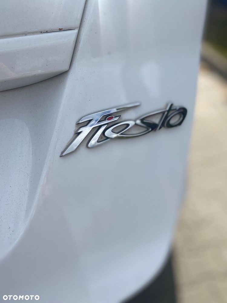 Ford Fiesta - 28
