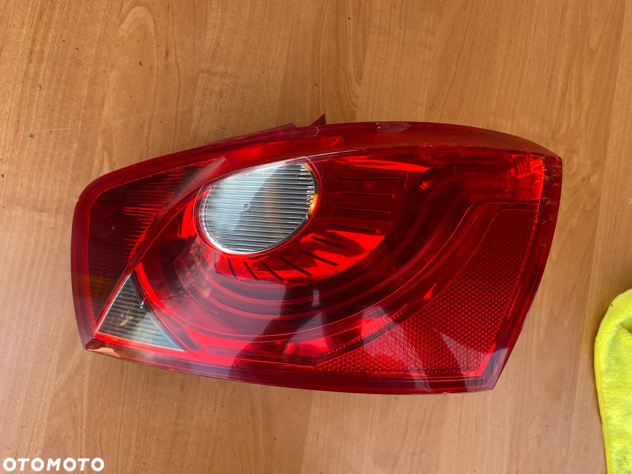 LAMPA TYŁ TYLNA PRAWA LUB LEWA SEAT IBIZA I4 6J4945095C 6J4945096C - 11