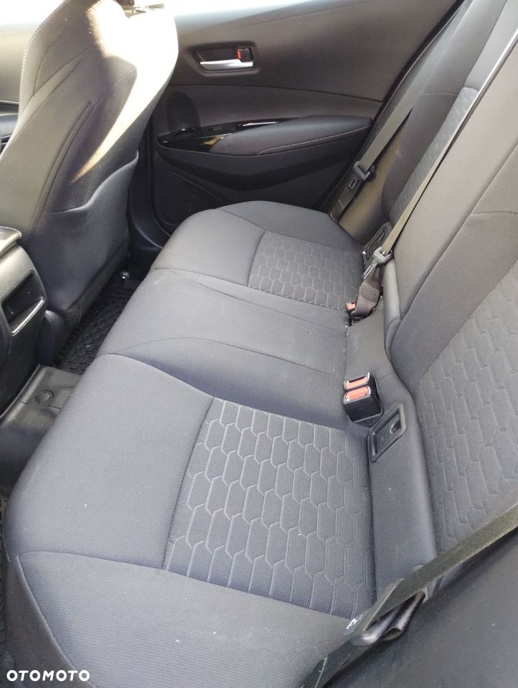 Toyota Corolla - 17