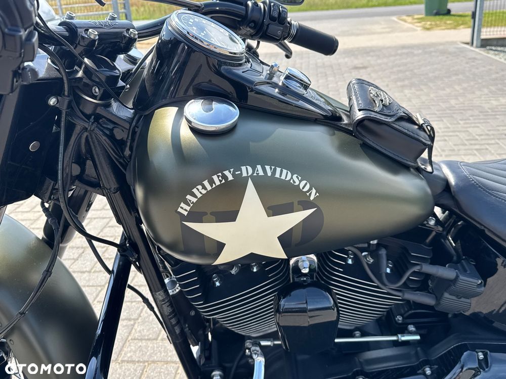 Harley-Davidson Softail Slim - 12
