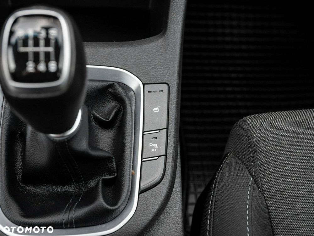 Hyundai i30 1.5 DPI Comfort - 18