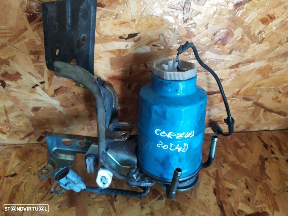 SUPORTE DO FILTRO DE GASOLEO TOYOTA COROLLA / VERSO 2.0D4D - 1