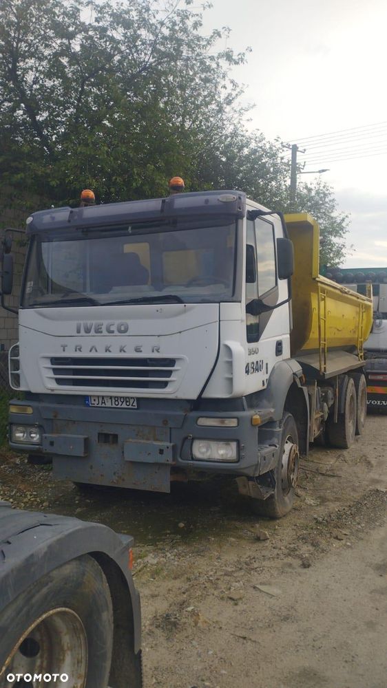 Iveco Trakker - 1