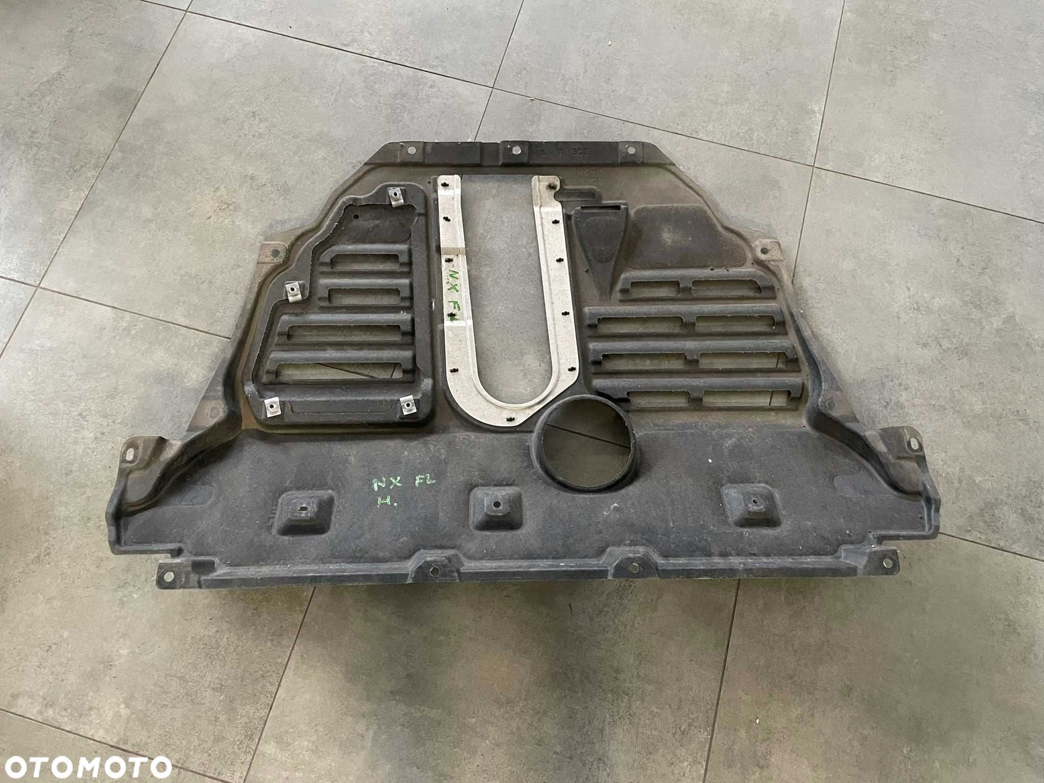 Płyta osłona pod silnik Lexus nx  / toyota - 2