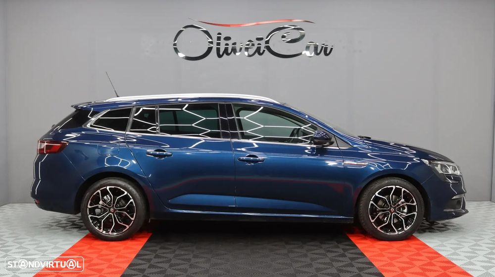 Renault Mégane Sport Tourer 1.5 dCi Bose Edition — photo 2