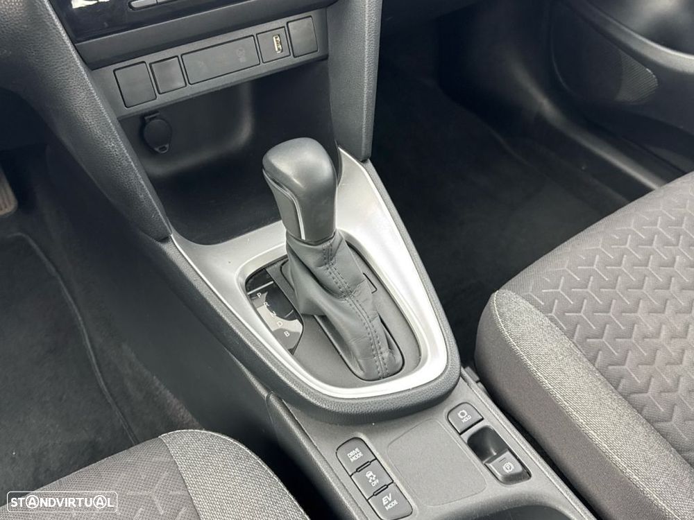 Toyota Yaris Cross 1.5 HDF Comfort Plus AWD - 18