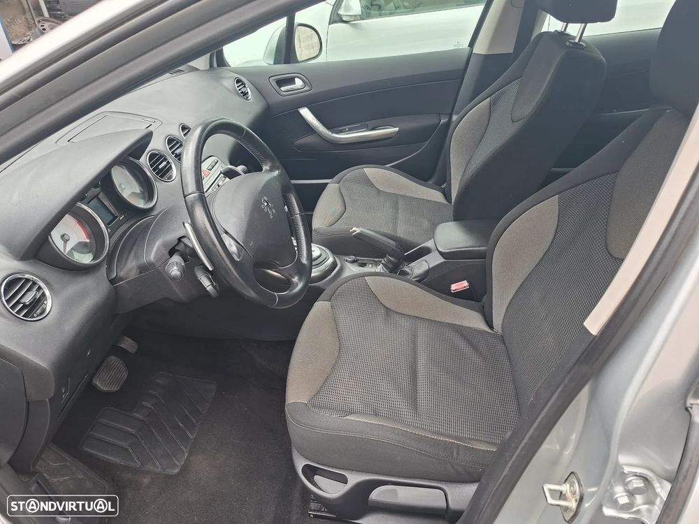 Peugeot 308 1.6 HDi Sport CMP6 - 16