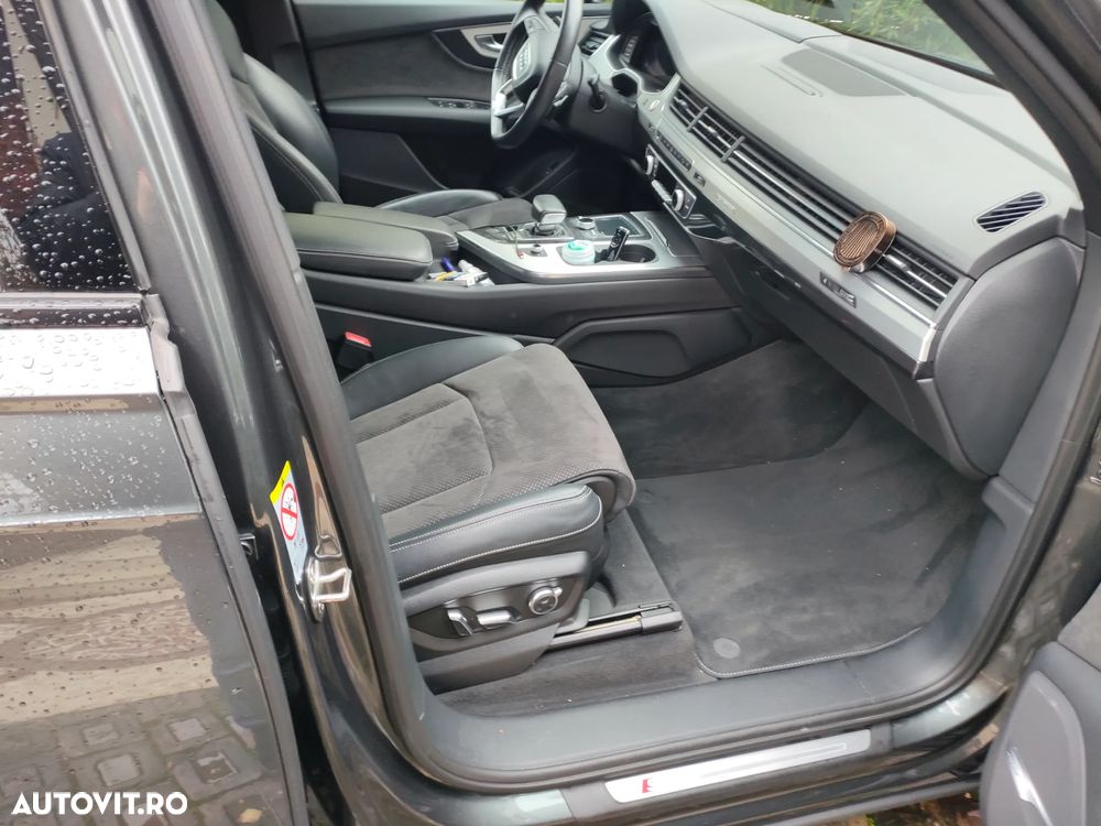 Audi SQ7 4.0 TDI quattro Tiptronic - 6