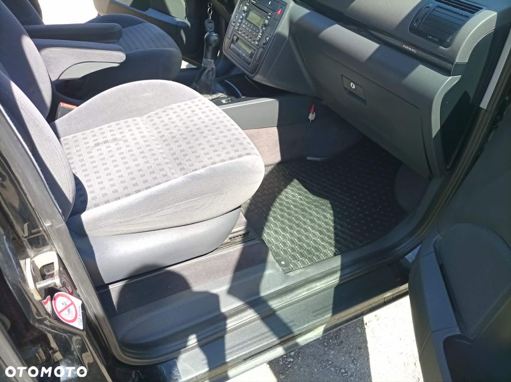 Volkswagen Sharan 1.9 TDI Comfortline - 13