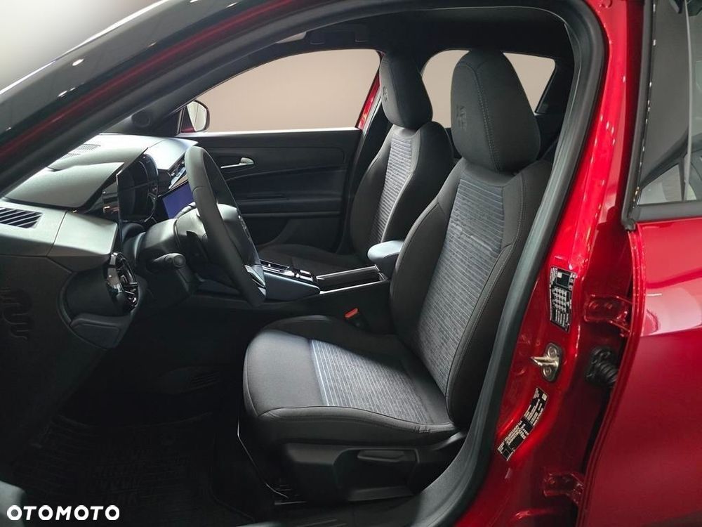 Alfa Romeo Junior 1.2 mHEV Ibrida Q4 eDCT - 11