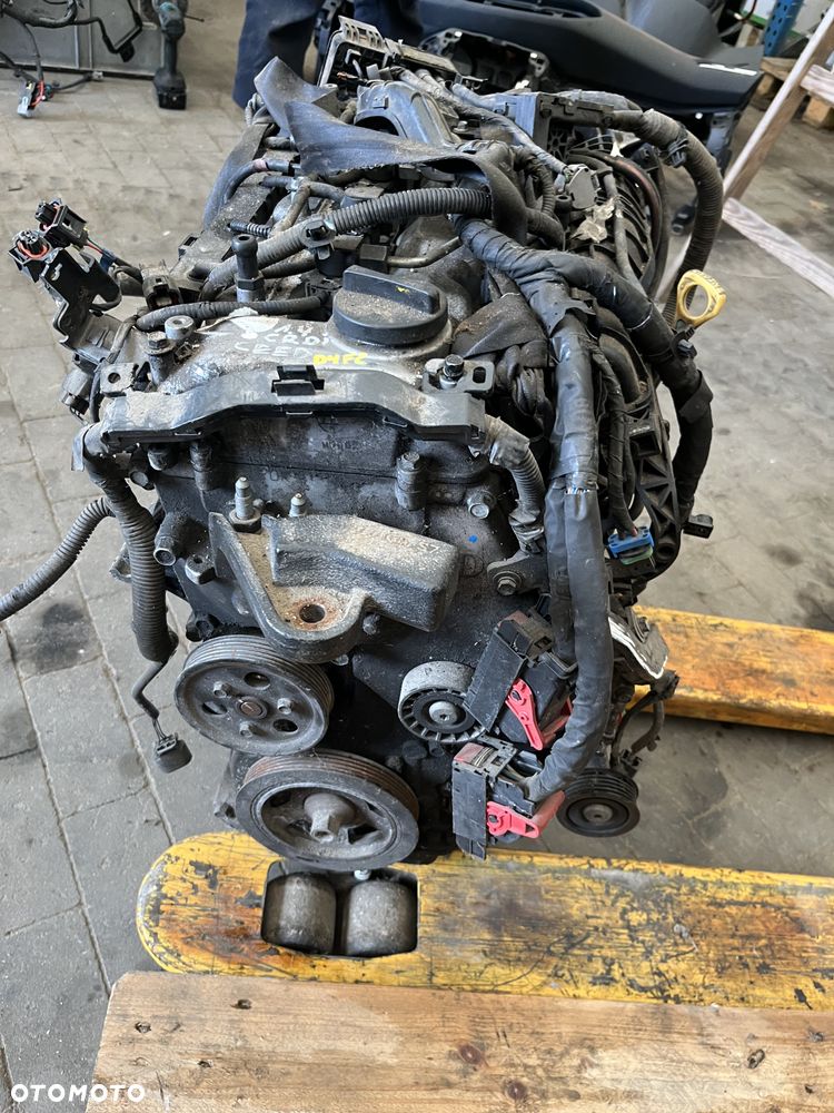 Silnik 1.4 CRDI D4FC KIA CEED II - 3