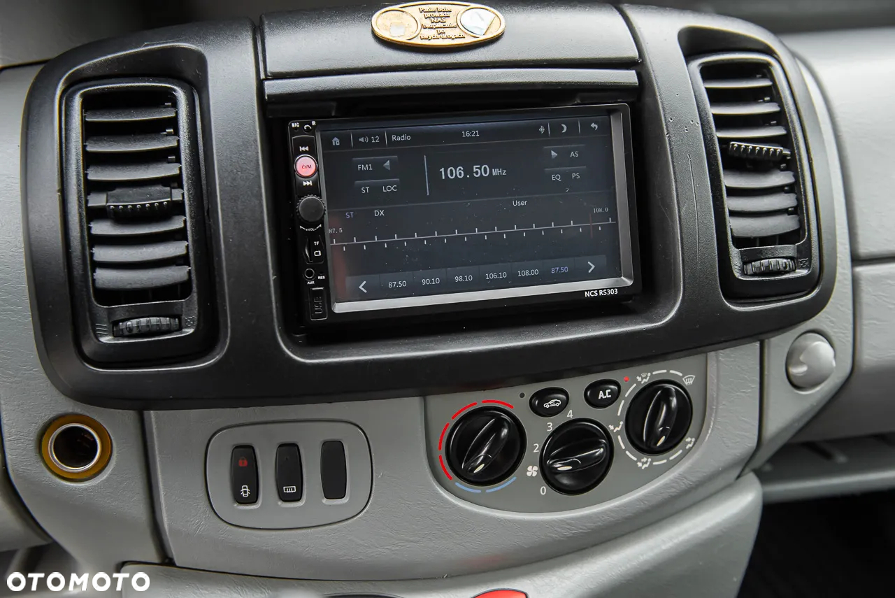 Renault TRAFIC LONG - 13