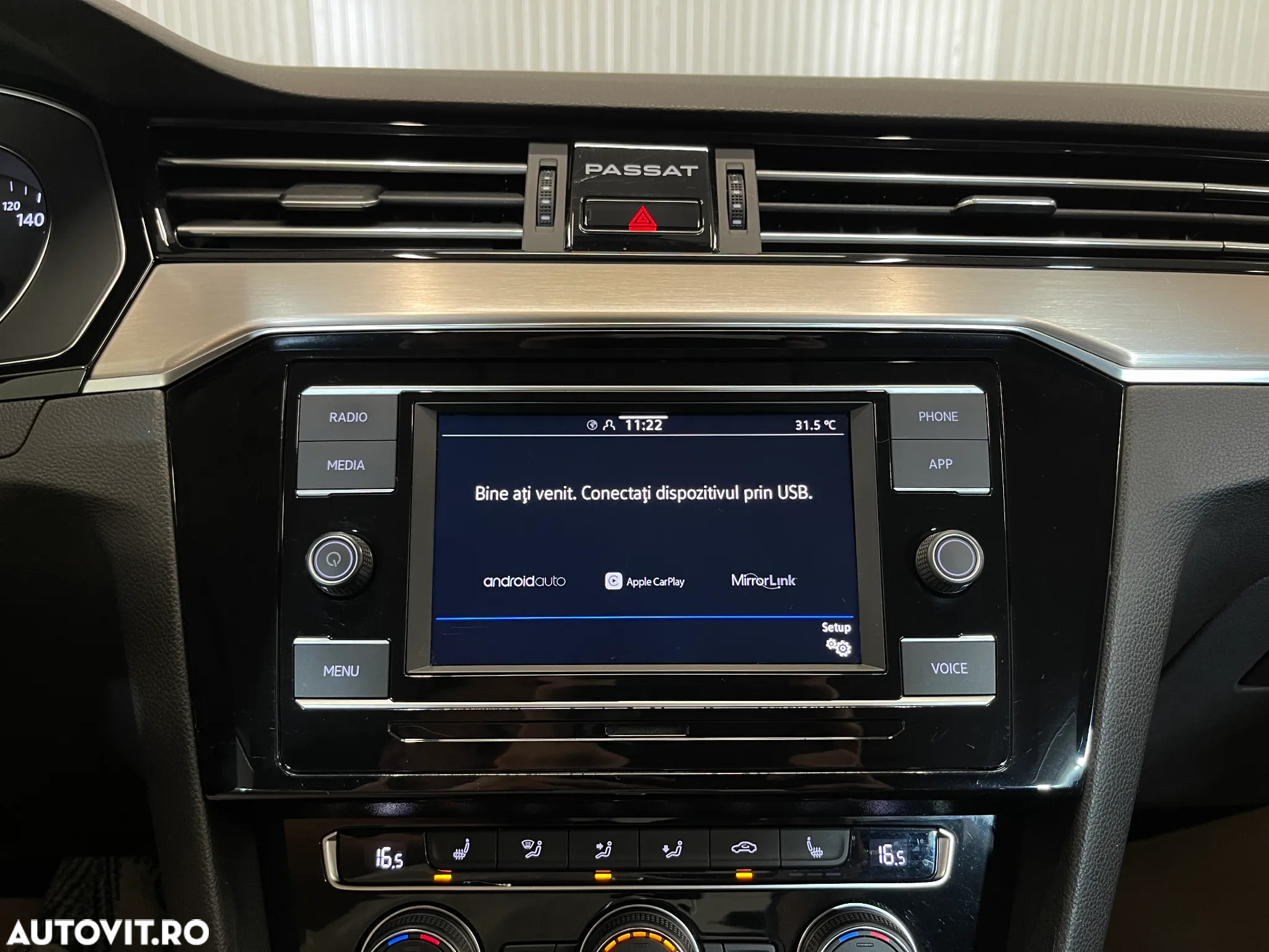 Volkswagen Passat 2.0 TDI DSG Highline - 15