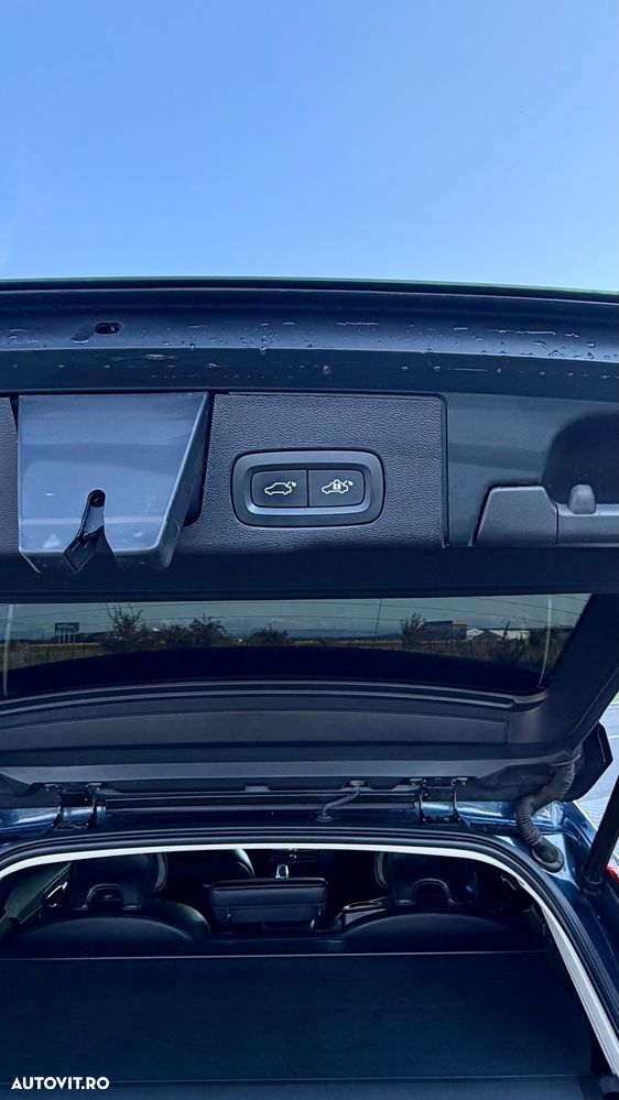 Volvo XC 60 B4 MHEV Inscription - 22
