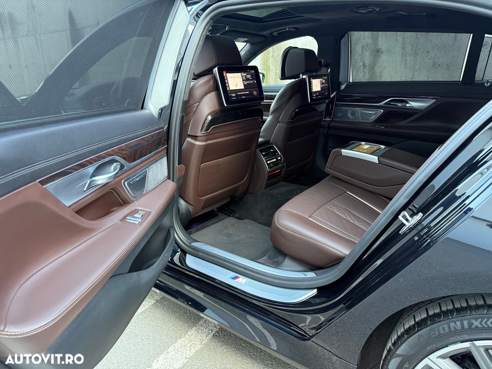 BMW Seria 7 740Ld xDrive MHEV - 39