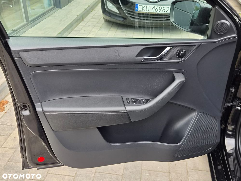 Skoda RAPID 1.2 TSI Active - 26