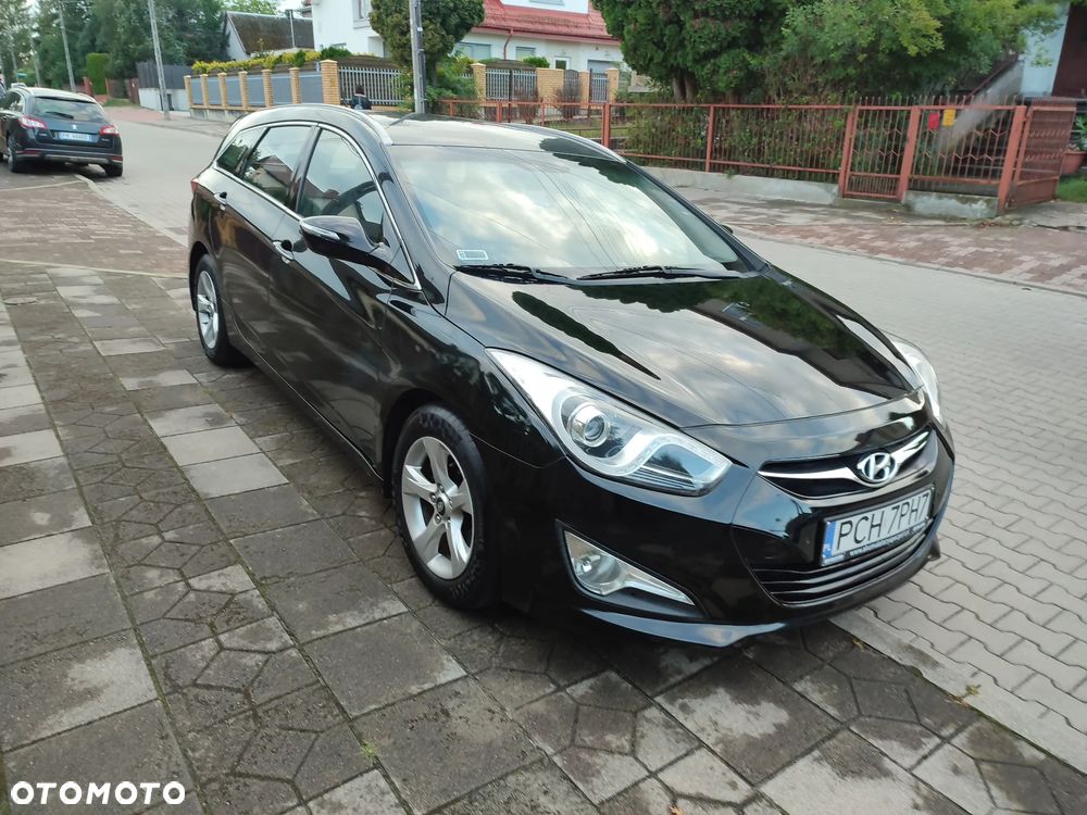 Hyundai i40 Kombi 1.7 CRDi DCT Premium - 24