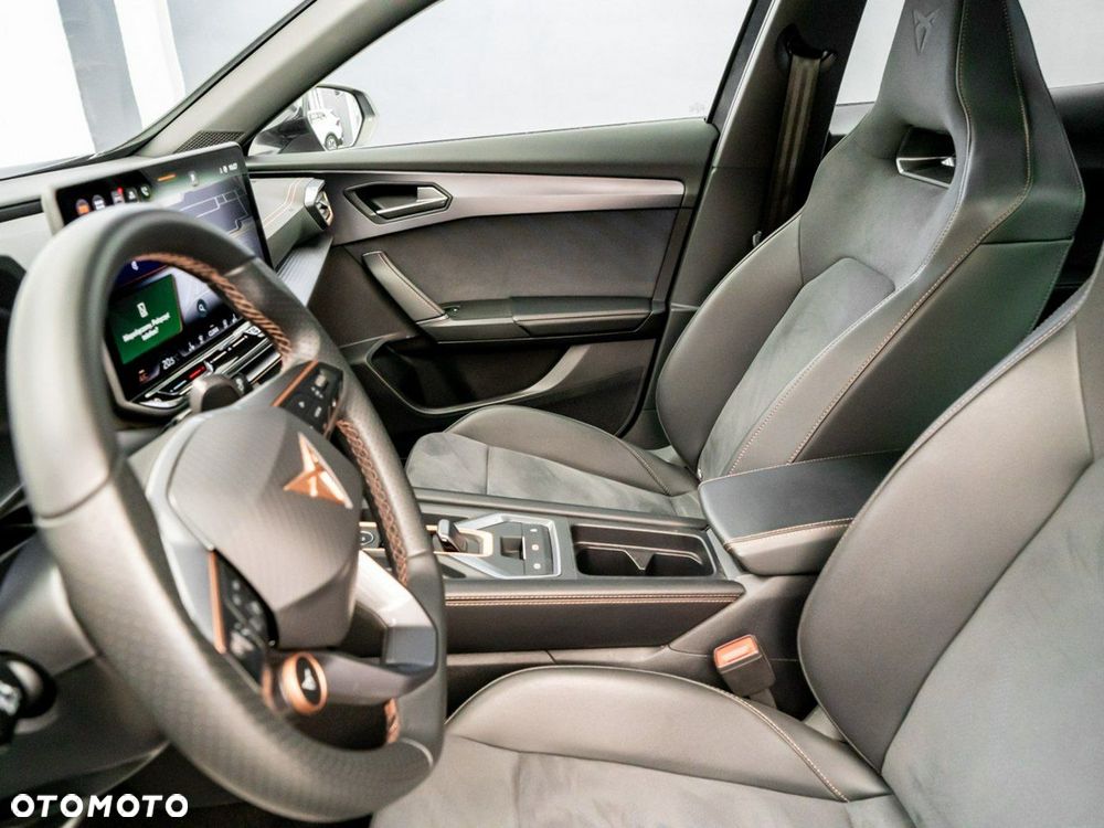 Cupra Formentor 1.5 TSI DSG - 25