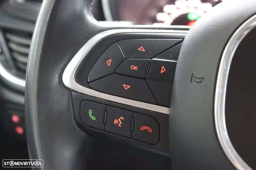 Fiat Tipo Station Wagon 1.3 M-Jet Lounge - 19