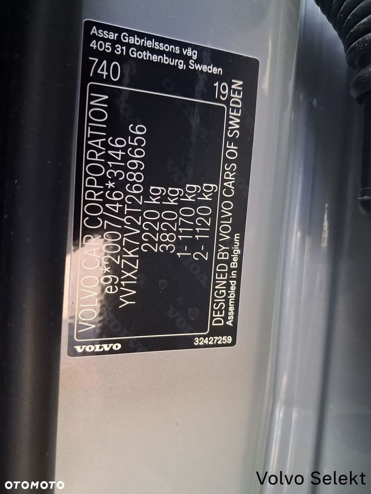 Volvo XC 40 - 23