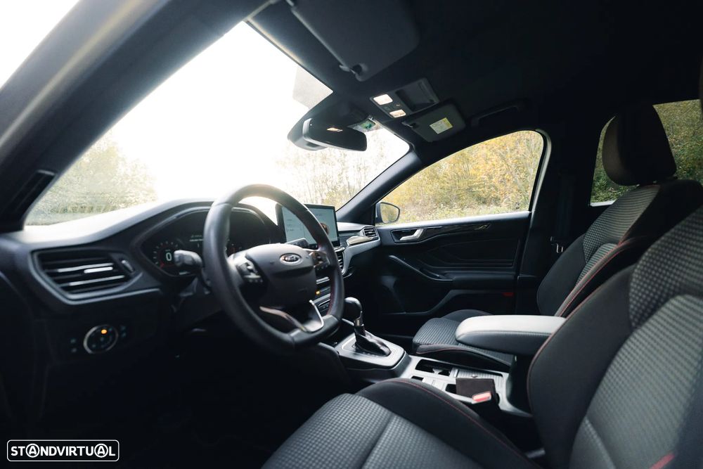 Ford Focus 1.0 EcoBoost Hybrid Aut. ST-LINE - 8