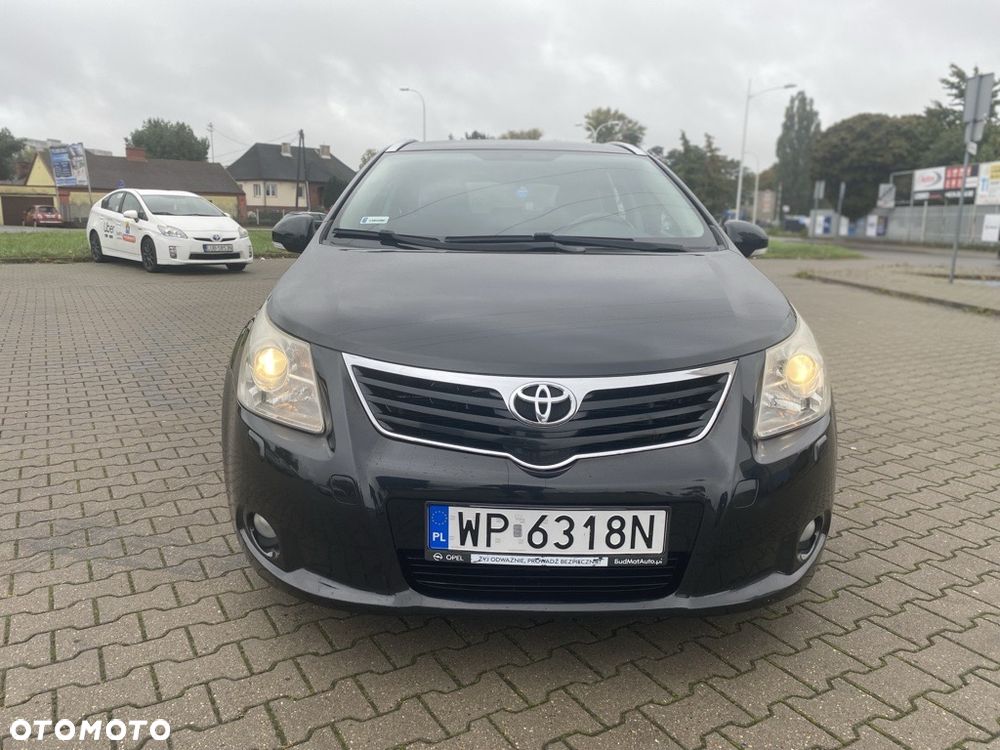 Toyota Avensis 2.0 D-4D Premium - 7