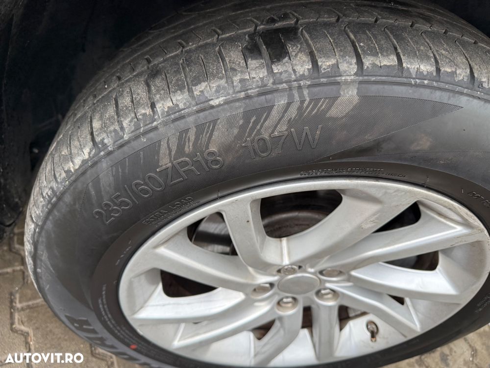 Land Rover Discovery Sport 2.0 l TD4 HSE Luxury Aut. - 24