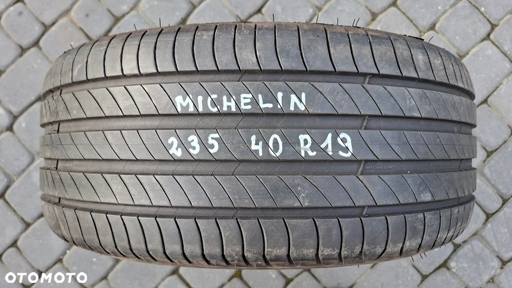 Opona letnia Michelin Primacy 4 235/40 R19 - 1