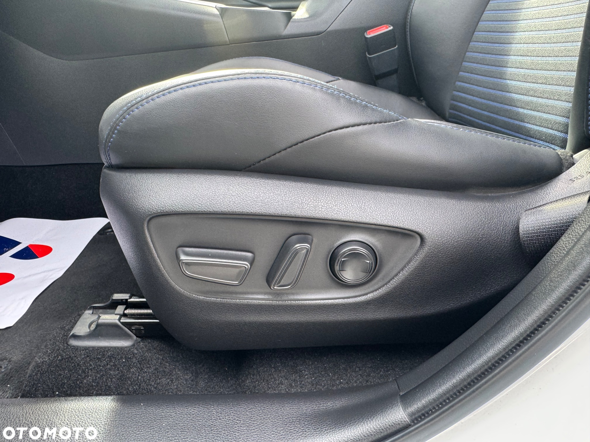 Toyota RAV4 2.5 Hybrid Selection 4x4 - 40