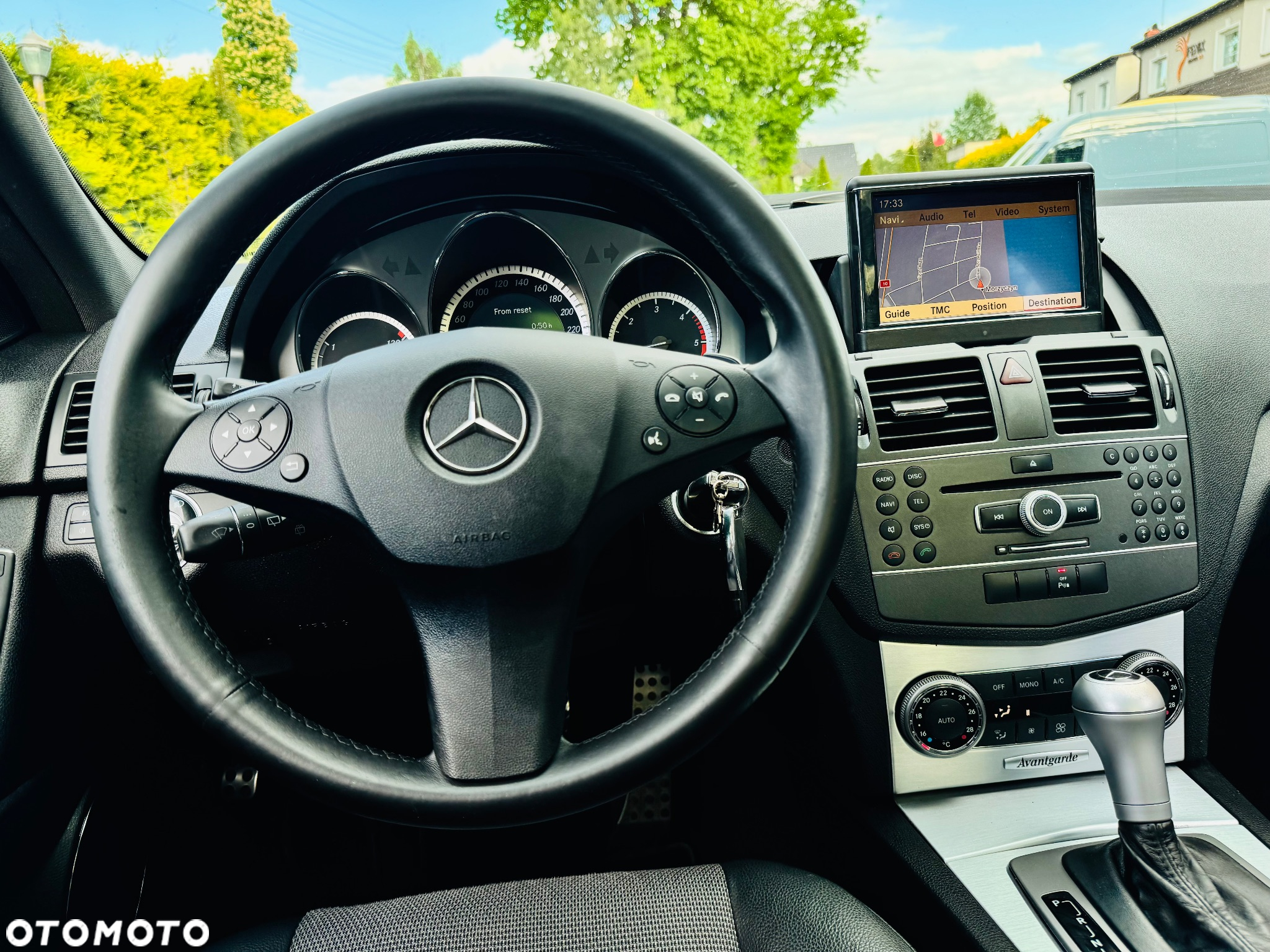 Mercedes-Benz Klasa C 220 (BlueTEC) d T 7G-TRONIC AMG Line - 12