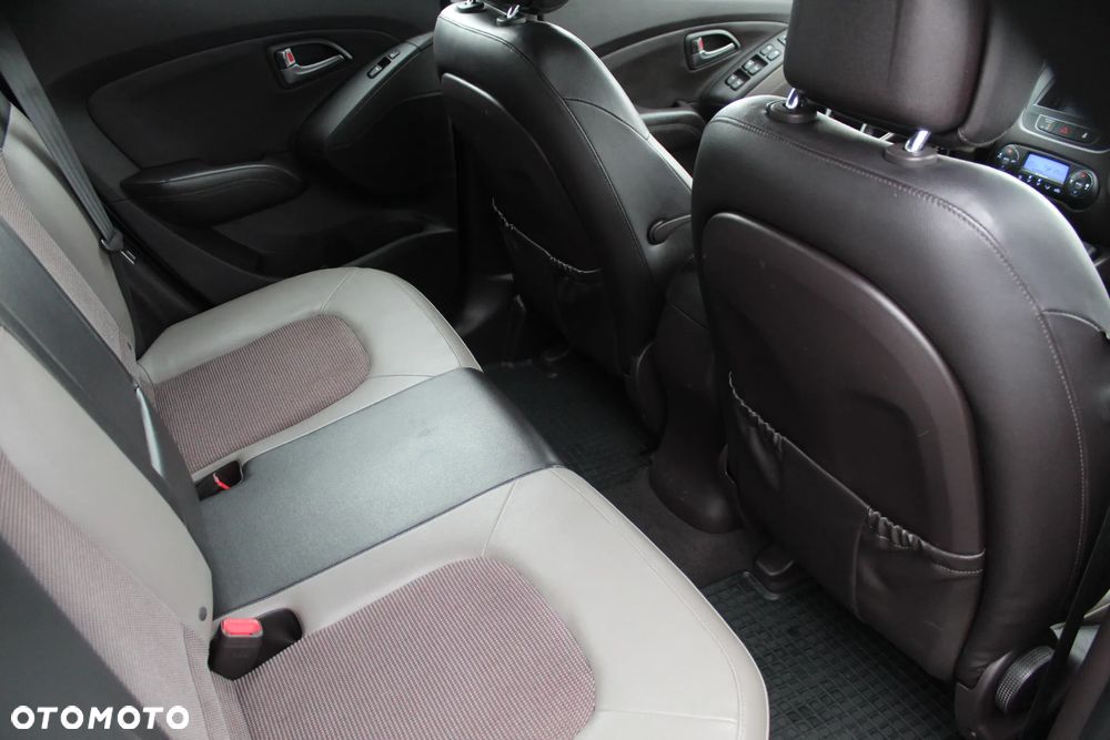 Hyundai ix35 2.0 CRDi Comfort 2WD - 14