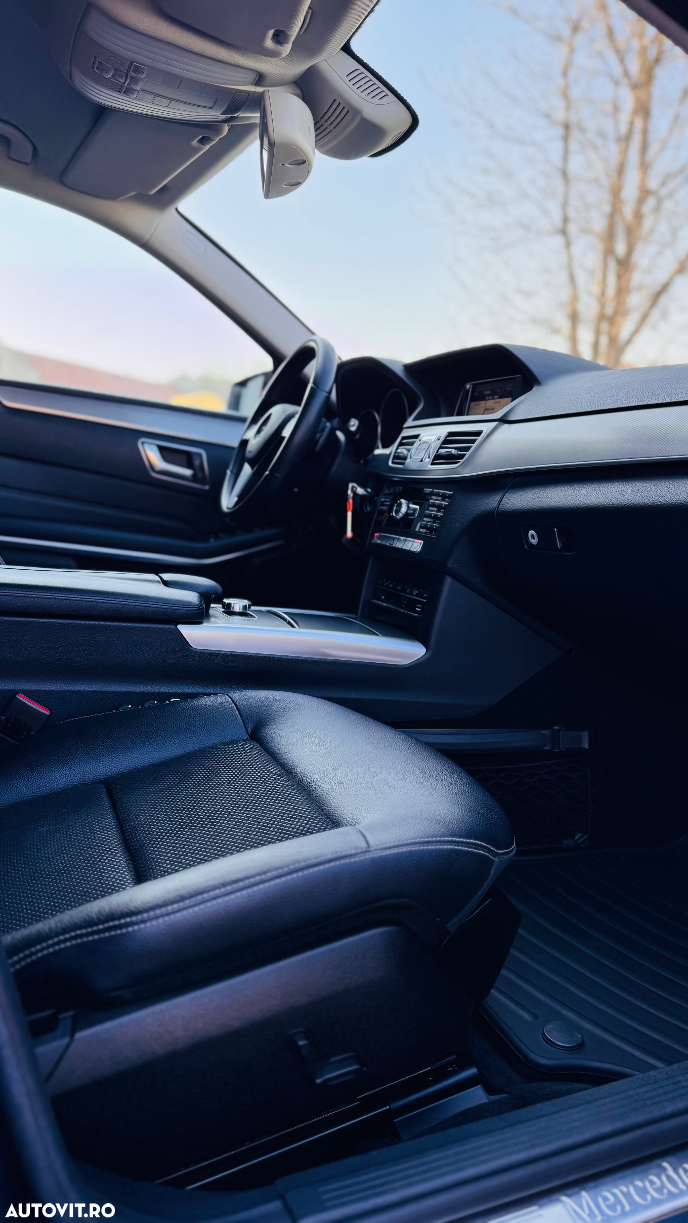 Mercedes-Benz E 220 T CDI DPF BlueEFFICIENCY 7G-TRONIC Avantgarde - 34