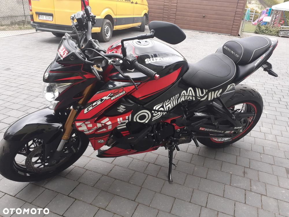 Suzuki GSX 1000 - 13