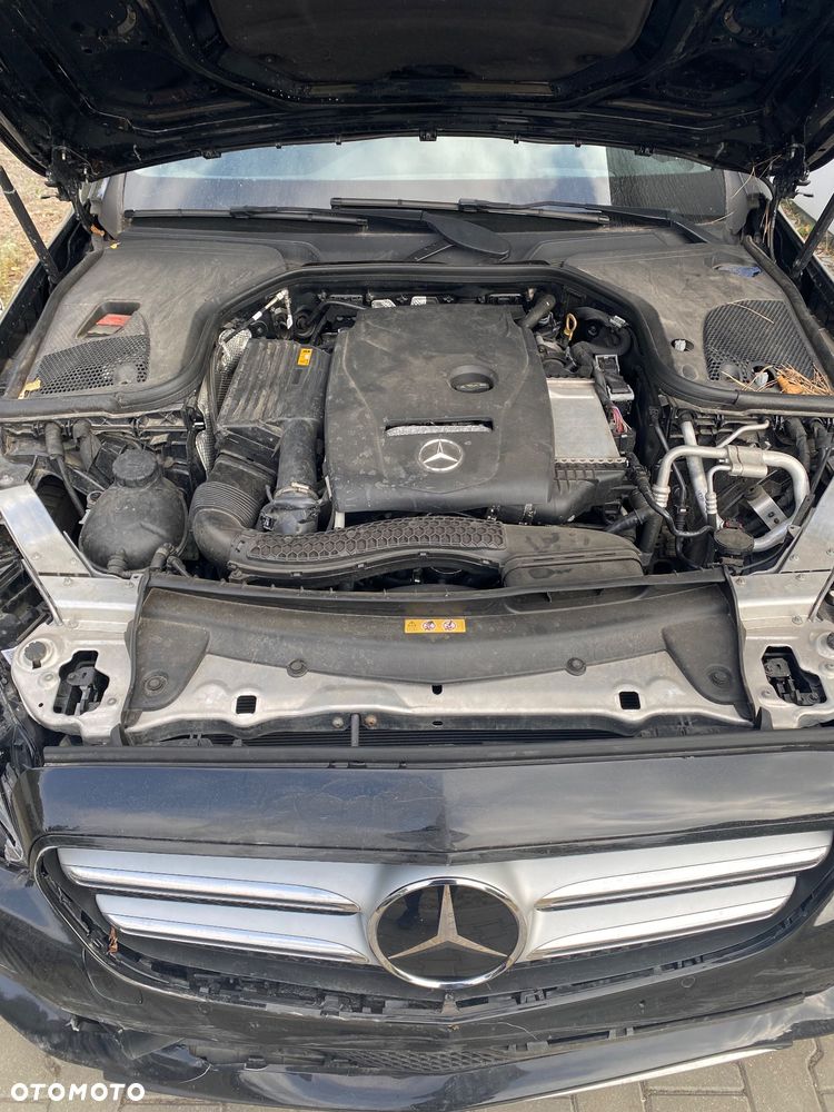 Mercedes-Benz Klasa E 200 9G-TRONIC - 12