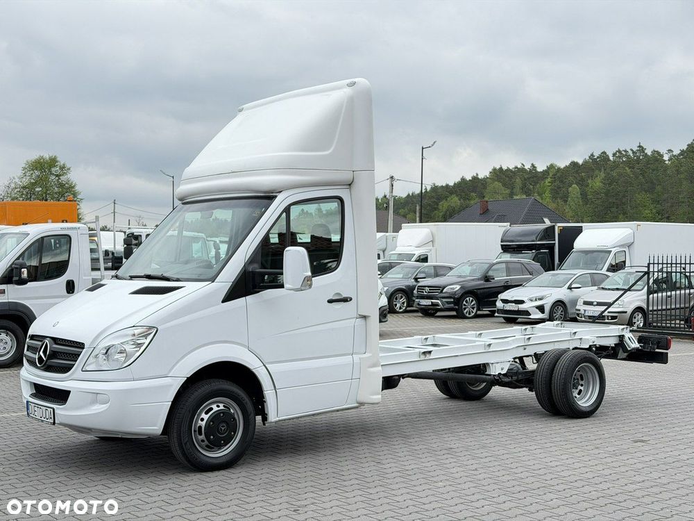 Mercedes-Benz Sprinter - 8