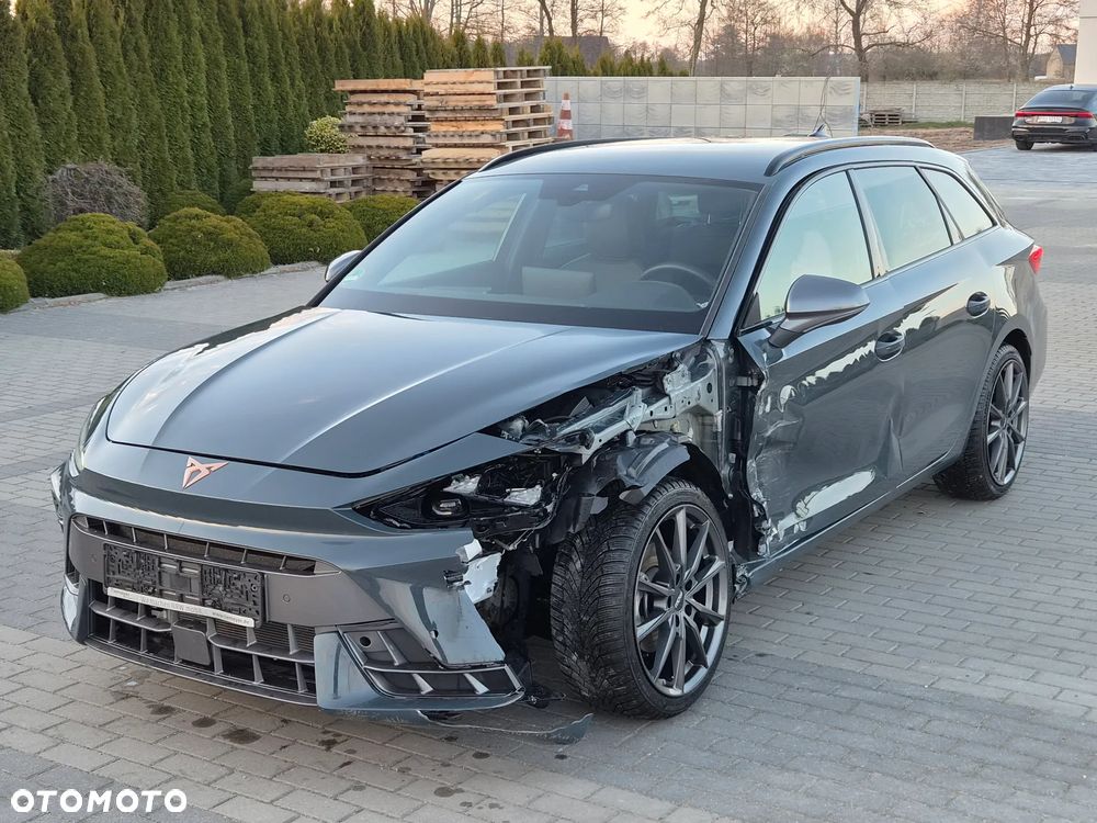 Cupra Leon Sportstourer 1.5 eTSI DSG - 3