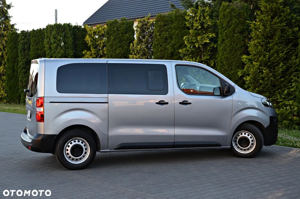 Opel Vivaro Standard Flexcab - 22