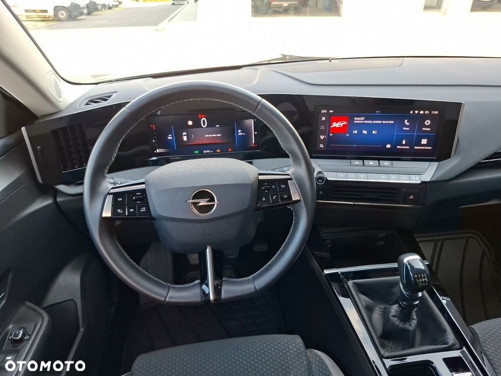 Opel Astra - 18